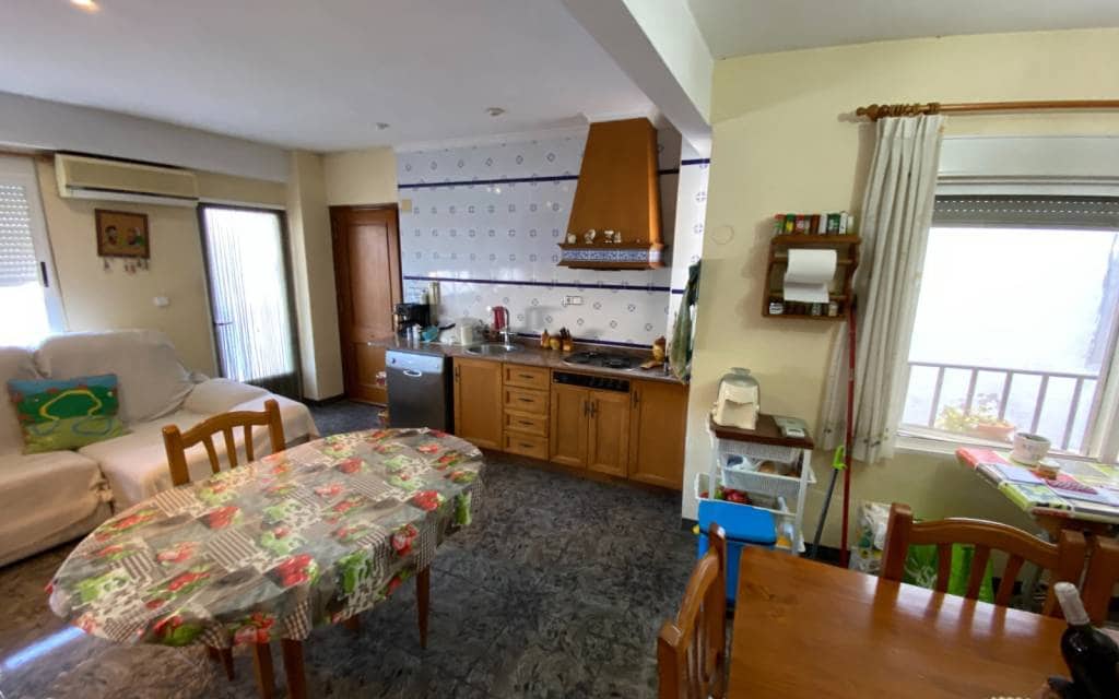 7 slaapkamer Appartement te koop in Sax - € 149.995 (Ref: 7882326)