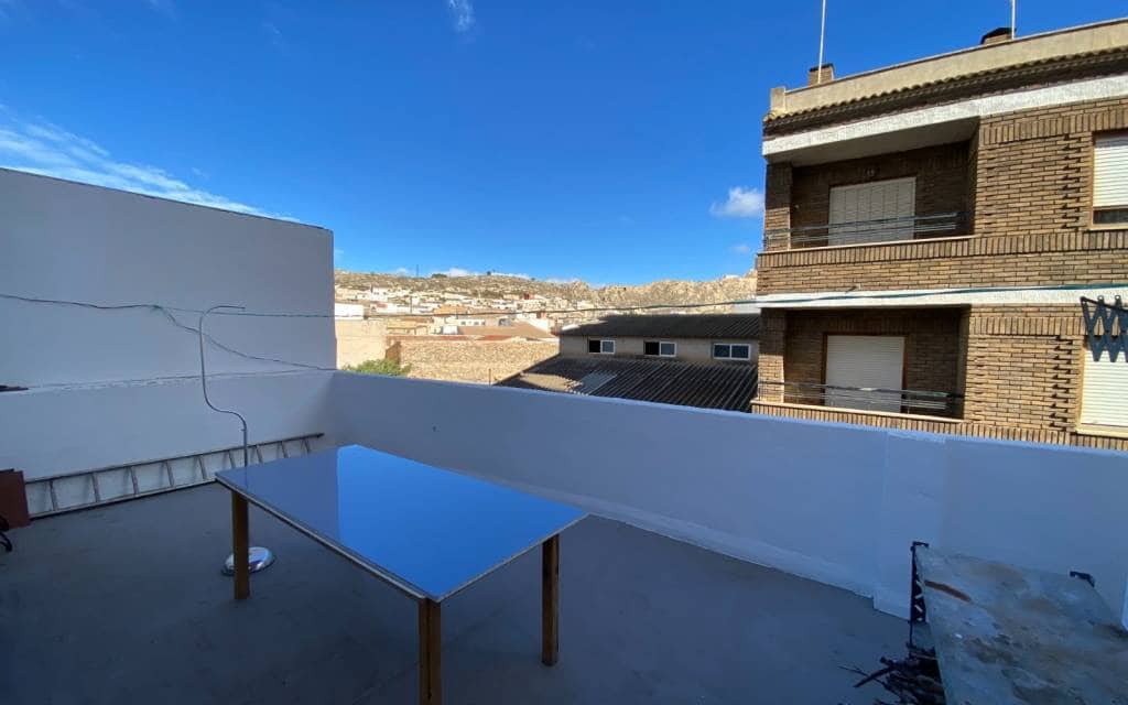 7 slaapkamer Appartement te koop in Sax - € 149.995 (Ref: 7882326)