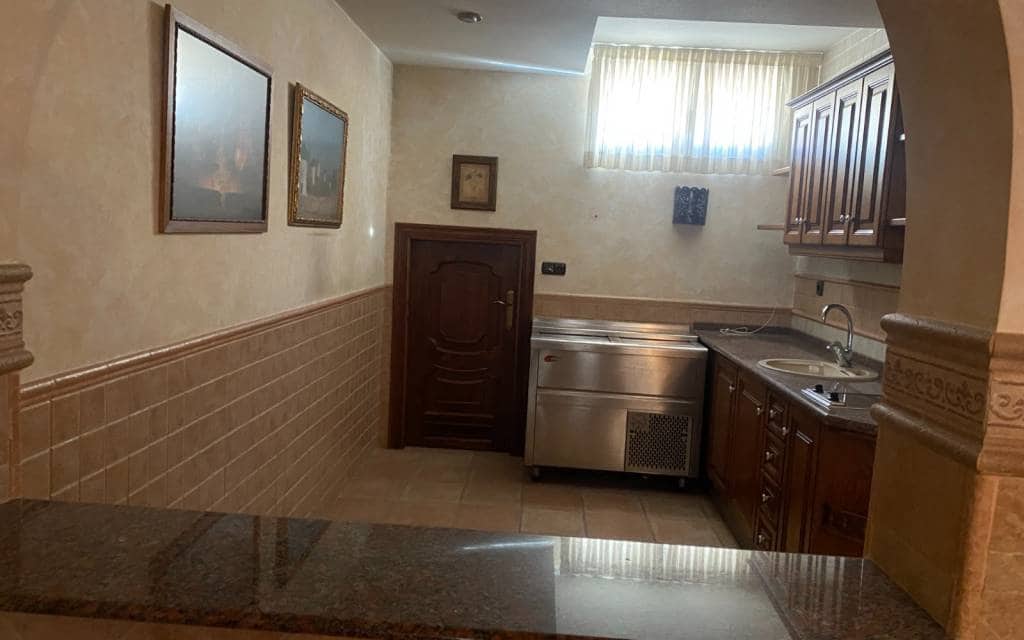 5 soveværelse Villa til salg i Elda med swimmingpool garage - € 575.000 (Ref: 7995366)