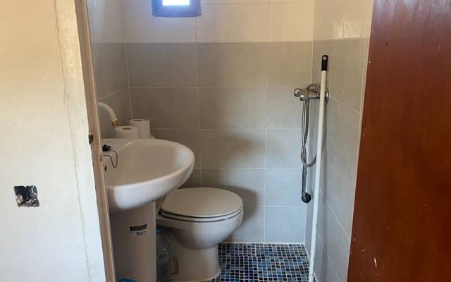 Finca/Landehus til salg i Elda - € 50.000 (Ref: 8157825)