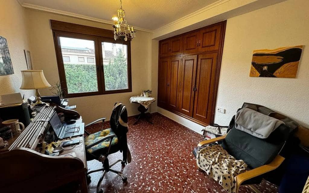 4 slaapkamer Villa te koop in Elda met zwembad garage - € 329.995 (Ref: 8183170)