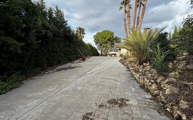 4 slaapkamer Villa te koop in Elda met zwembad garage - € 329.995 (Ref: 8183170)