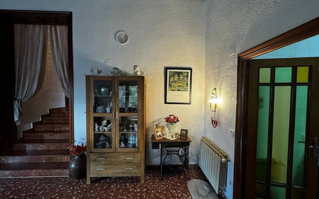 4 slaapkamer Villa te koop in Elda met zwembad garage - € 329.995 (Ref: 8183170)