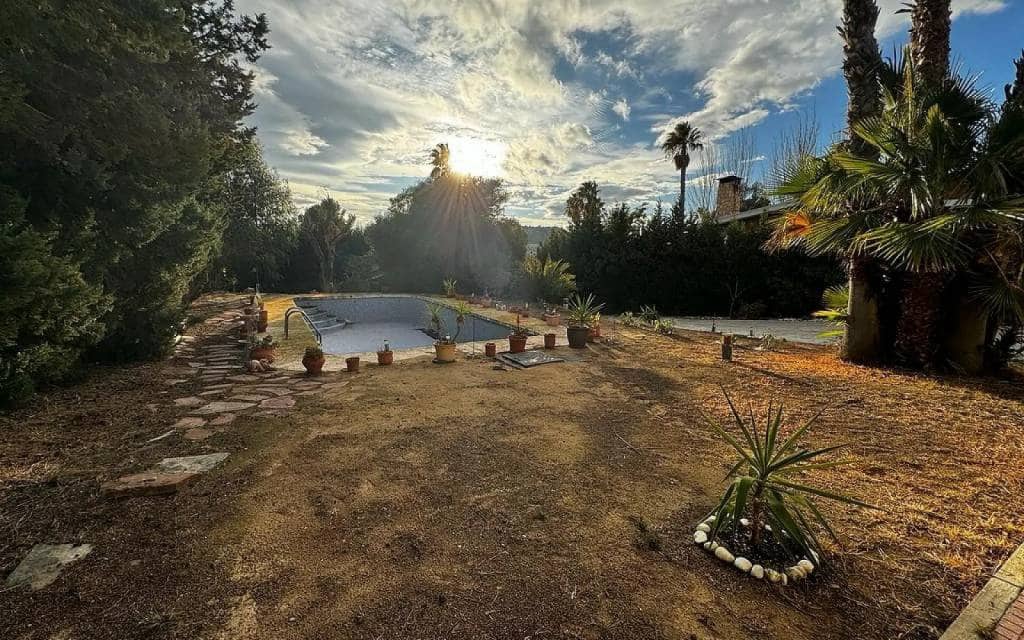 4 slaapkamer Villa te koop in Elda met zwembad garage - € 329.995 (Ref: 8183170)