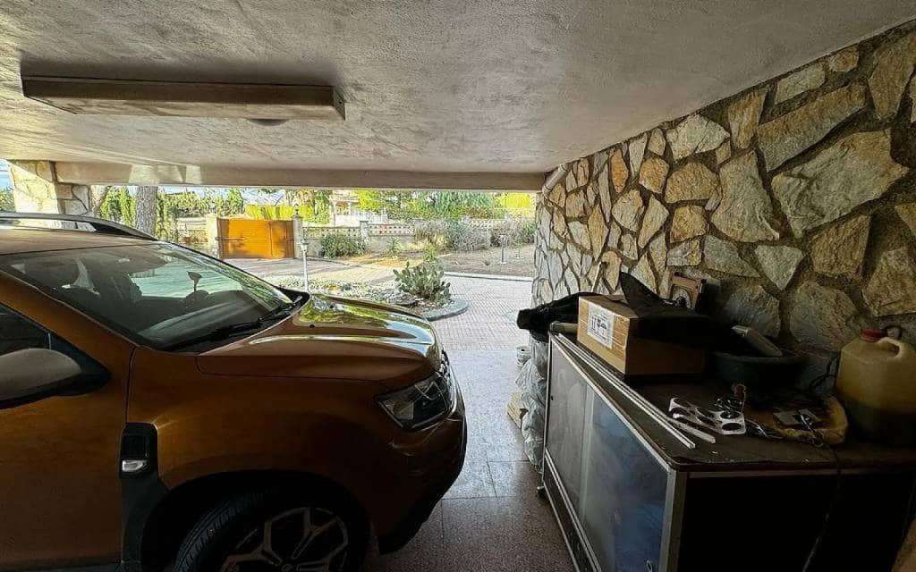 4 slaapkamer Villa te koop in Elda met zwembad garage - € 329.995 (Ref: 8183170)