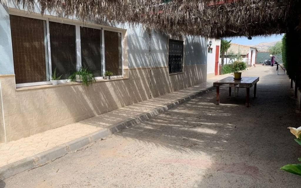 3 makuuhuone Huvila myytävänä paikassa Monforte del Cid mukana uima-altaan 
autotalli - 299 900 € (Ref: 8306059)