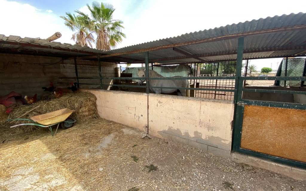 3 makuuhuone Huvila myytävänä paikassa Monforte del Cid mukana uima-altaan 
autotalli - 299 900 € (Ref: 8306059)