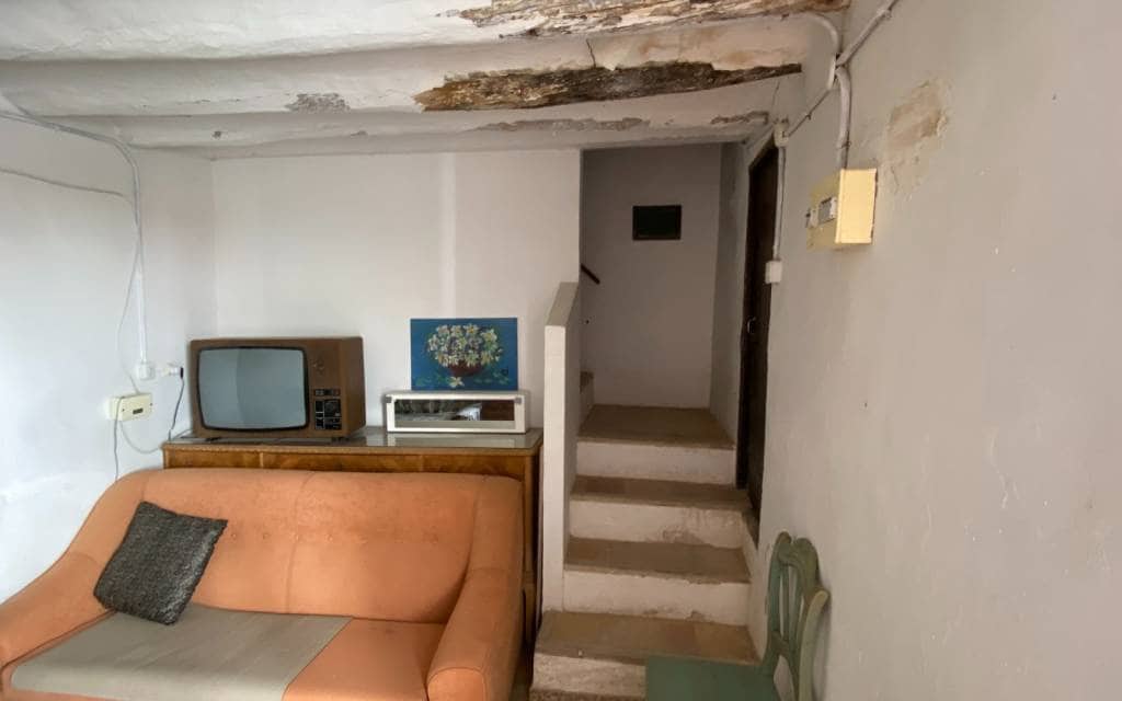 4 soverom Finca/Herregård til salgs i Elda med garasje - € 80 000 (Ref: 8314900)