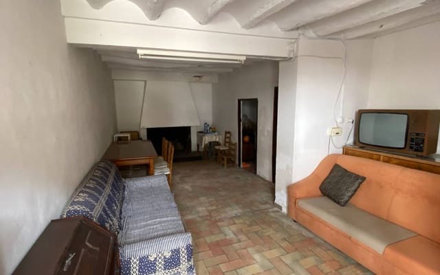 4 soveværelse Finca/Landehus til salg i Elda med garage - € 80.000 (Ref: 8314900)