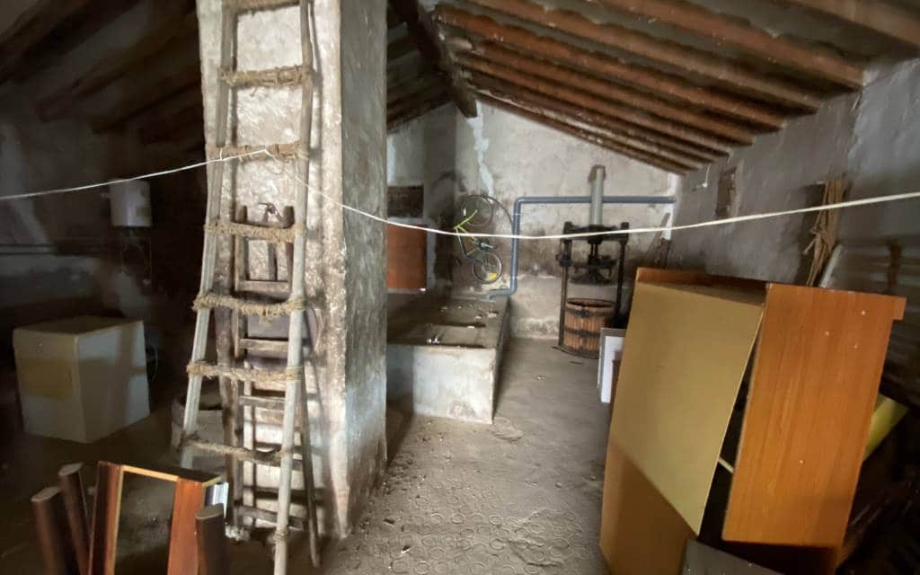 4 soverom Finca/Herregård til salgs i Elda med garasje - € 80 000 (Ref: 8314900)