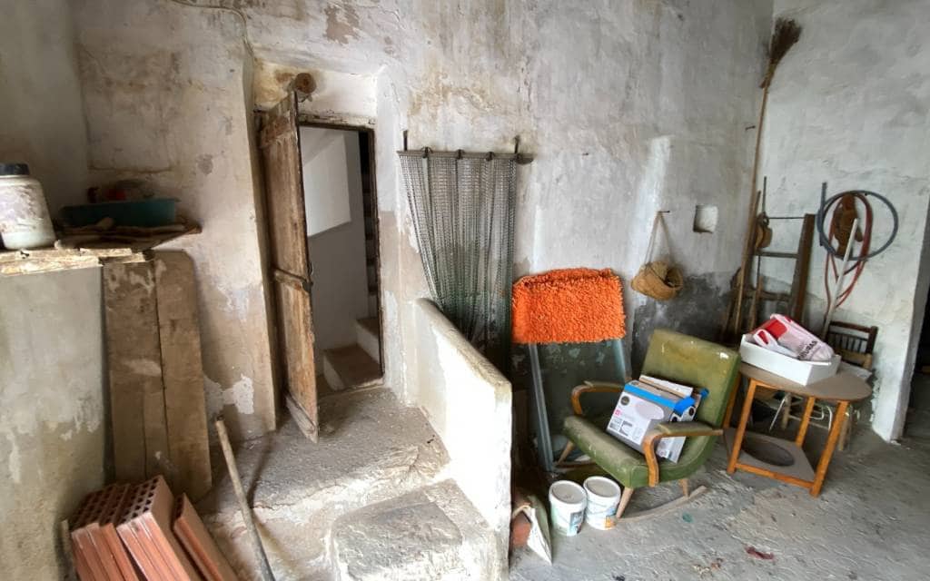 4 soverom Finca/Herregård til salgs i Elda med garasje - € 80 000 (Ref: 8314900)