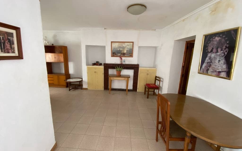 12 soverom Hus til salgs i Sax med svømmebasseng garasje - € 99 995 (Ref: 8404209)