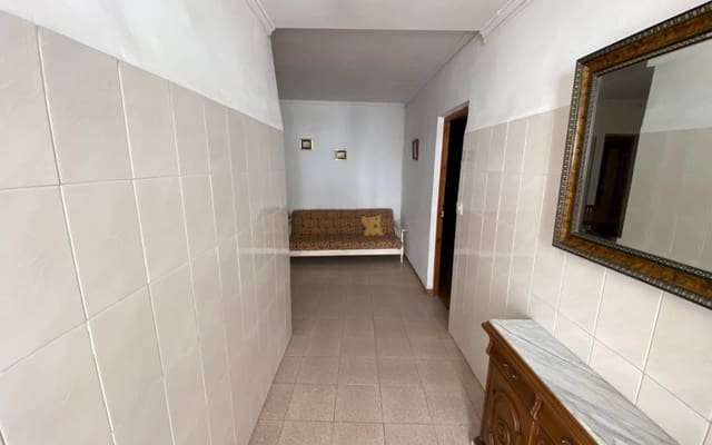 12 soverom Hus til salgs i Sax med svømmebasseng garasje - € 110 000 (Ref: 8404209)