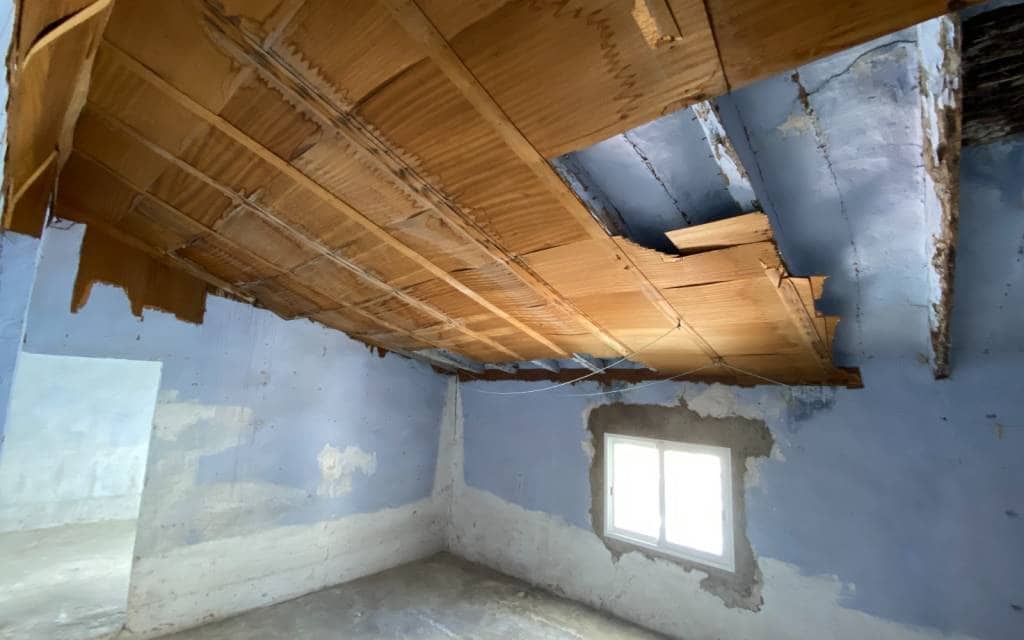 12 soverom Hus til salgs i Sax med svømmebasseng garasje - € 99 995 (Ref: 8404209)