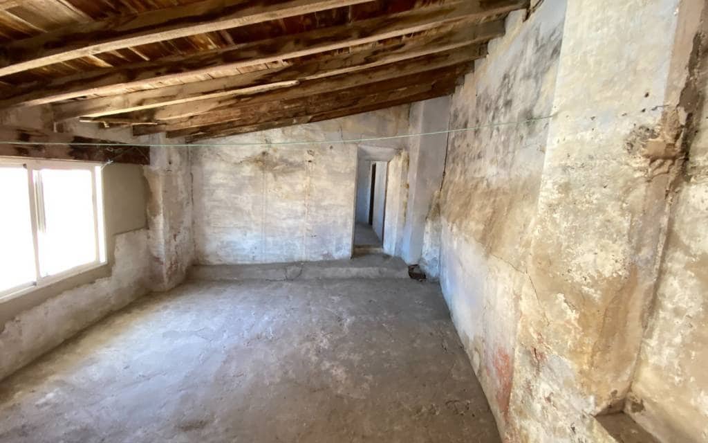 12 soverom Hus til salgs i Sax med svømmebasseng garasje - € 99 995 (Ref: 8404209)