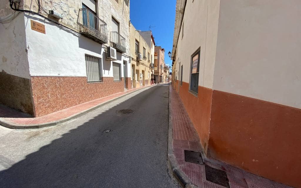 12 soverom Hus til salgs i Sax med svømmebasseng garasje - € 99 995 (Ref: 8404209)