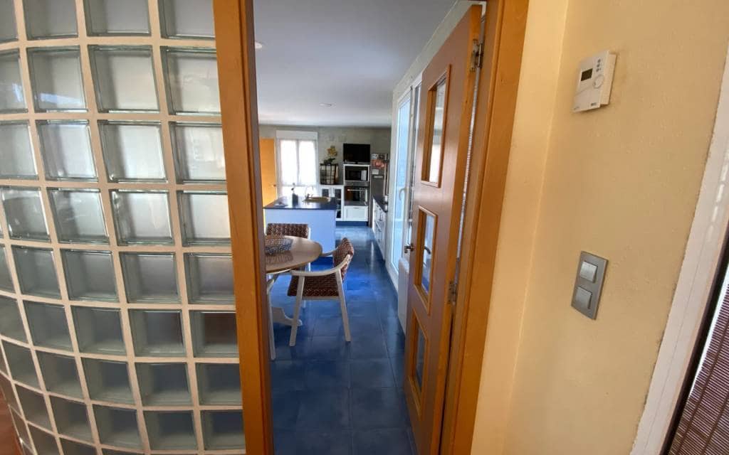 3 soverom Hus til salgs i Sax med svømmebasseng garasje - € 295 000 (Ref: 8589746)