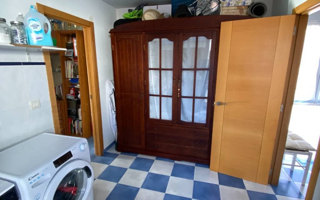 3 soverom Hus til salgs i Sax med svømmebasseng garasje - € 295 000 (Ref: 8589746)