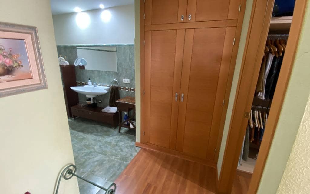 3 soverom Hus til salgs i Sax med svømmebasseng garasje - € 295 000 (Ref: 8589746)