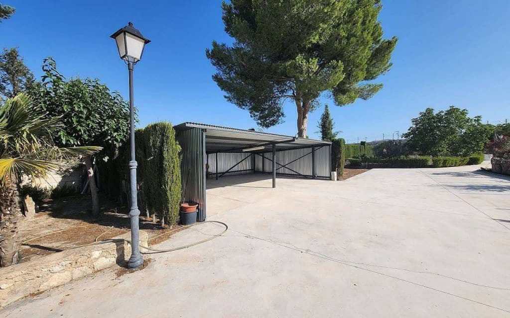 7 soverom Finca/Herregård til salgs i Villena med svømmebasseng garasje - € 350 000 (Ref: 8799945)