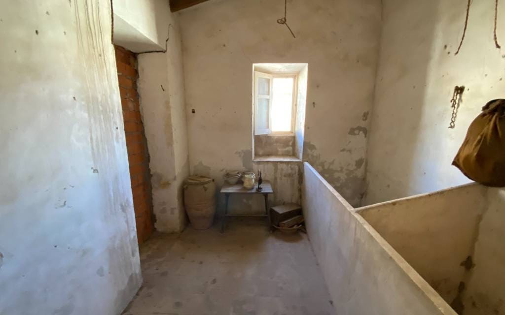 5 soverom Hus til salgs i Salinas - € 89 995 (Ref: 8816529)