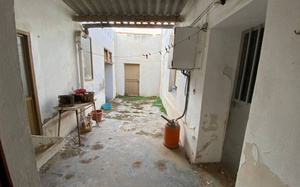 5 soverom Hus til salgs i Salinas - € 89 995 (Ref: 8816529)