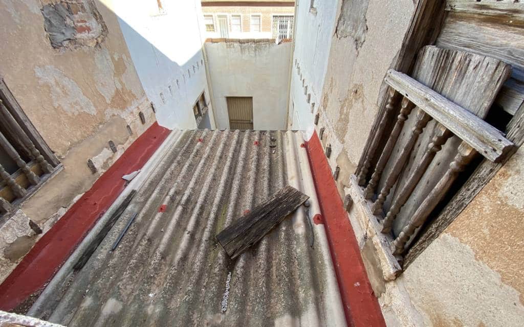 5 soverom Hus til salgs i Salinas - € 89 995 (Ref: 8816529)