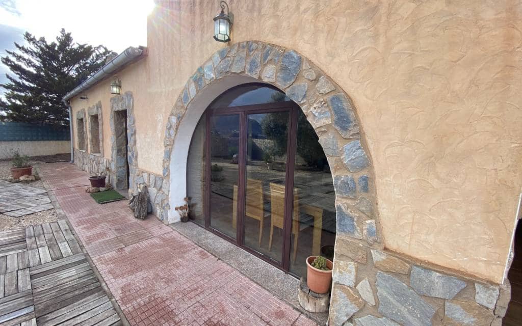 2 soveværelse Finca/Landehus til salg i Sax med garage - € 240.000 (Ref: 8873594)