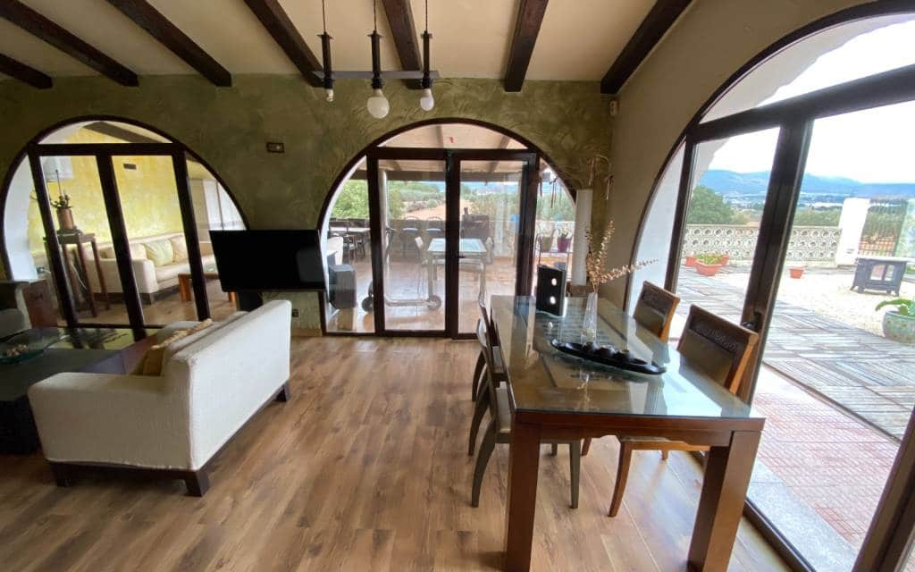 2 soveværelse Finca/Landehus til salg i Sax med garage - € 240.000 (Ref: 8873594)