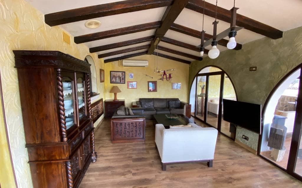 2 soveværelse Finca/Landehus til salg i Sax med garage - € 240.000 (Ref: 8873594)