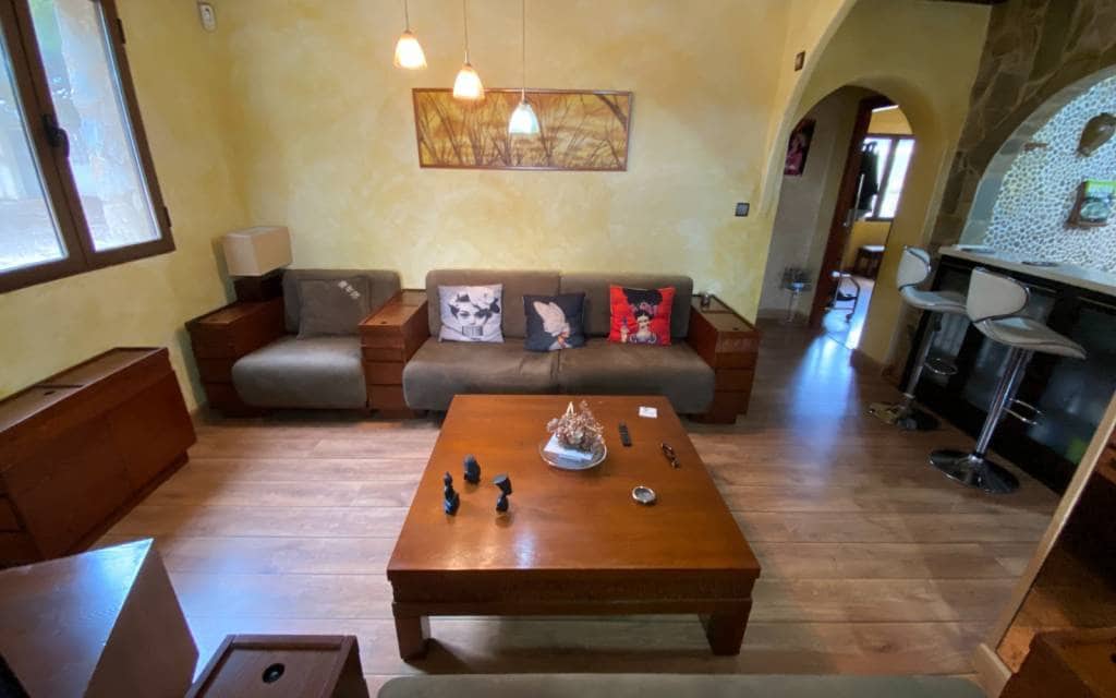 2 soveværelse Finca/Landehus til salg i Sax med garage - € 240.000 (Ref: 8873594)