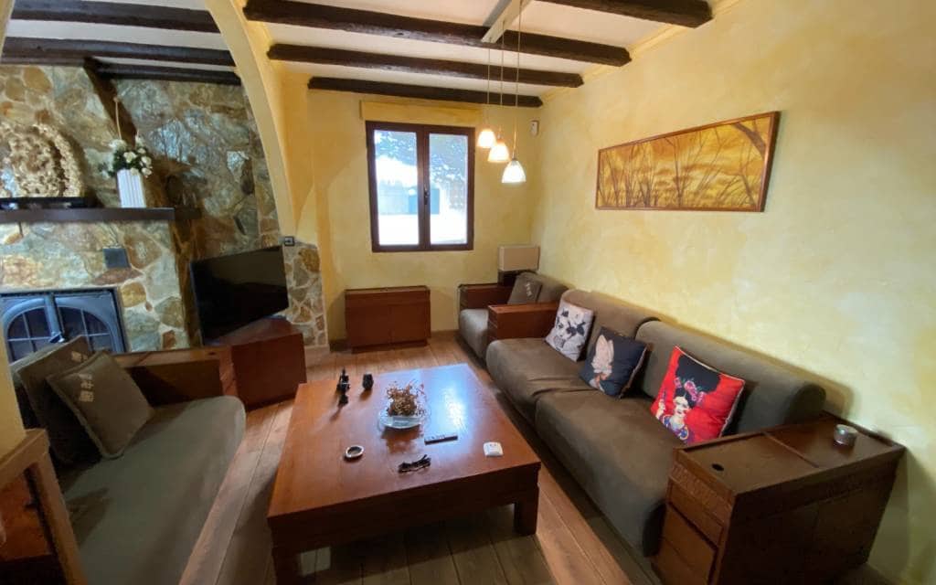 2 soveværelse Finca/Landehus til salg i Sax med garage - € 240.000 (Ref: 8873594)