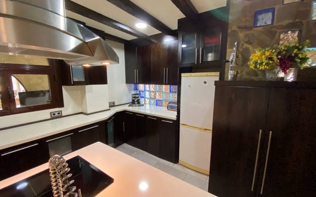 2 soveværelse Finca/Landehus til salg i Sax med garage - € 240.000 (Ref: 8873594)