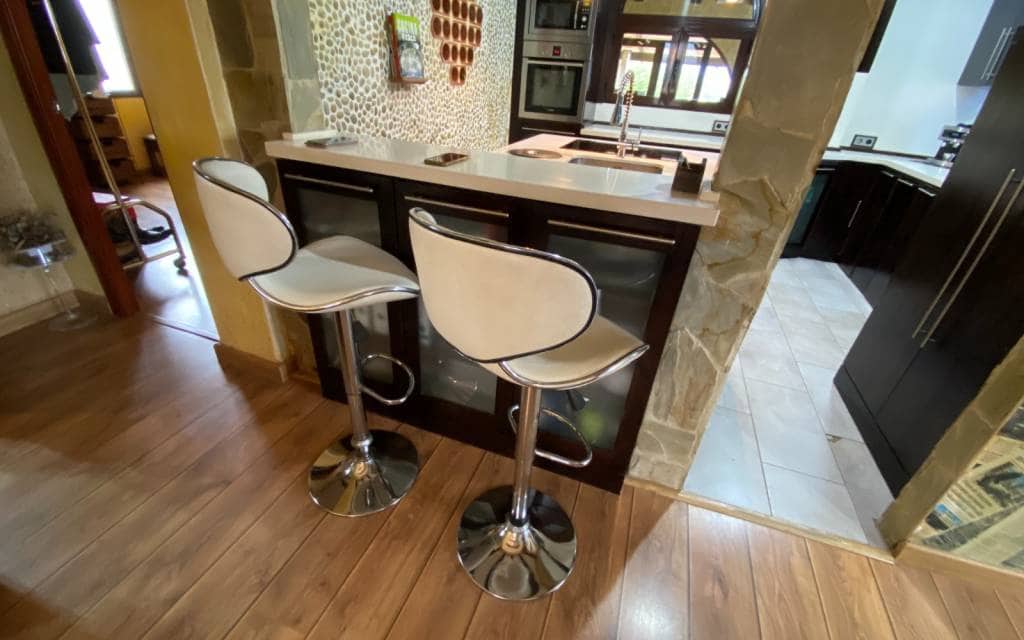 2 soveværelse Finca/Landehus til salg i Sax med garage - € 240.000 (Ref: 8873594)