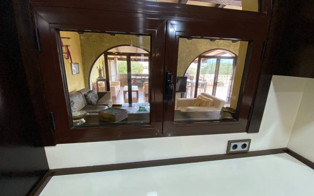 2 soveværelse Finca/Landehus til salg i Sax med garage - € 240.000 (Ref: 8873594)