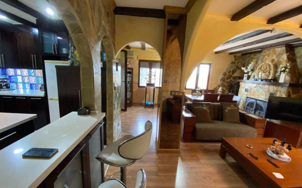 2 soveværelse Finca/Landehus til salg i Sax med garage - € 240.000 (Ref: 8873594)