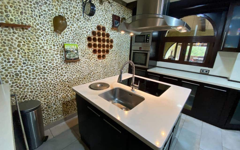 2 soveværelse Finca/Landehus til salg i Sax med garage - € 240.000 (Ref: 8873594)