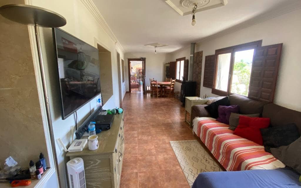 6 soveværelse Finca/Landehus til salg i Sax med swimmingpool - € 275.000 (Ref: 8967669)