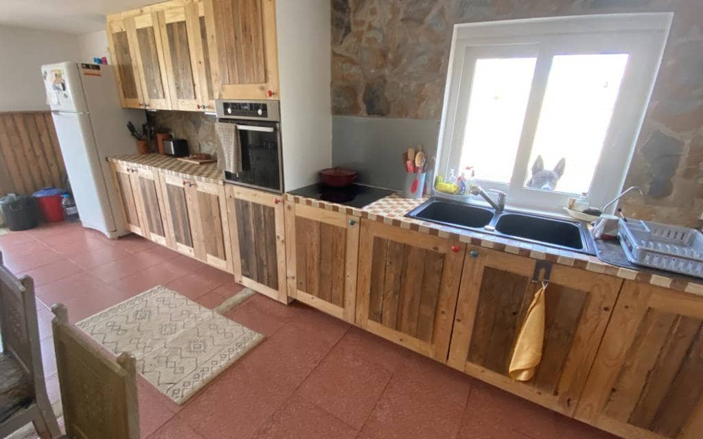 6 soveværelse Finca/Landehus til salg i Sax med swimmingpool - € 275.000 (Ref: 8967669)