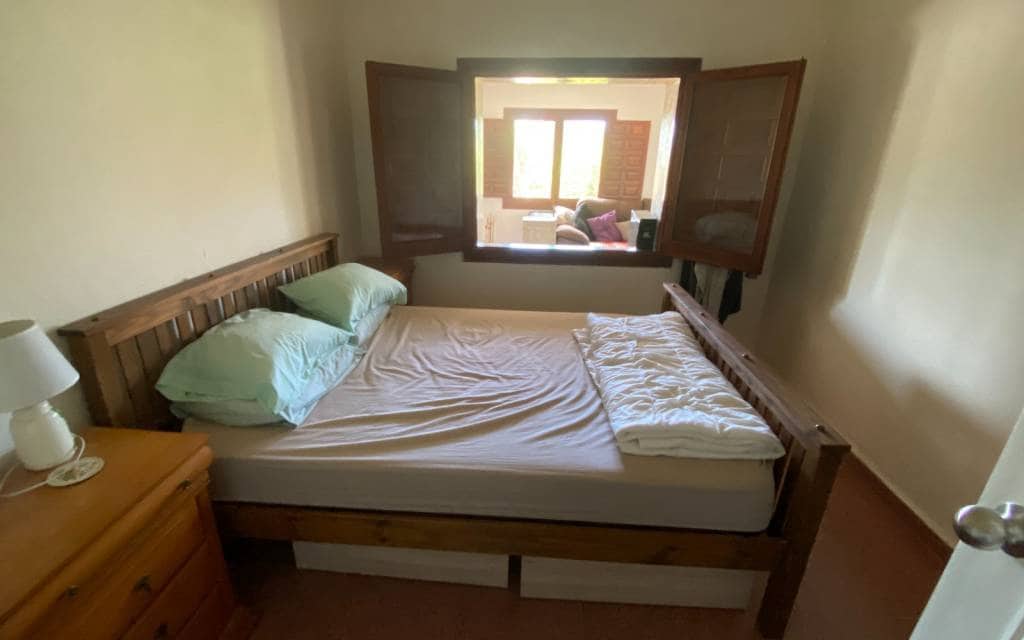 6 soveværelse Finca/Landehus til salg i Sax med swimmingpool - € 275.000 (Ref: 8967669)