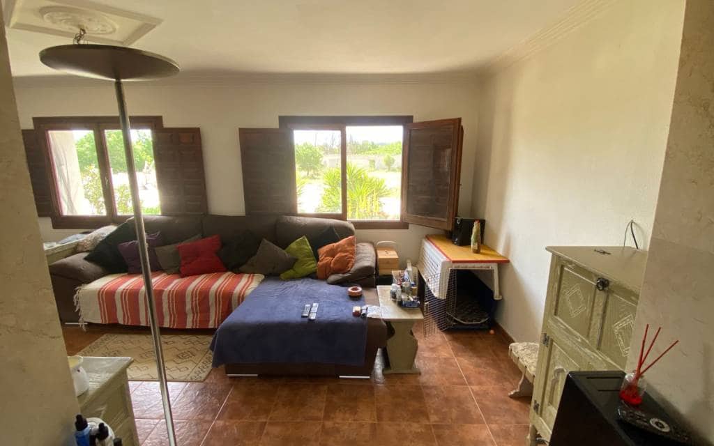 6 soveværelse Finca/Landehus til salg i Sax med swimmingpool - € 275.000 (Ref: 8967669)