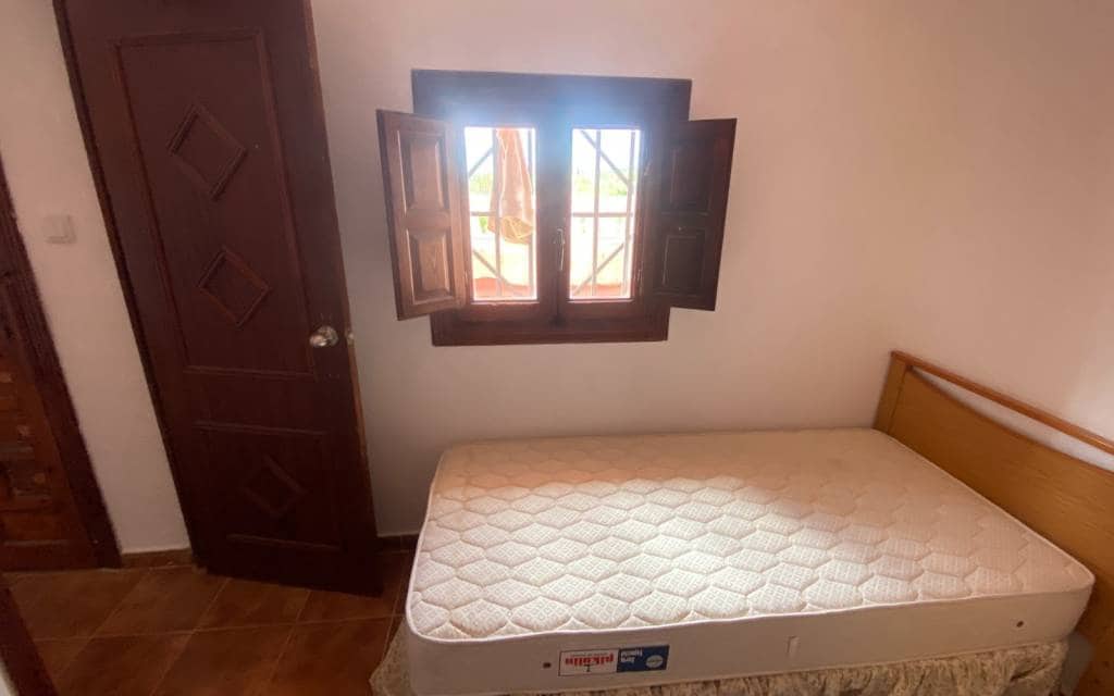 6 soveværelse Finca/Landehus til salg i Sax med swimmingpool - € 275.000 (Ref: 8967669)