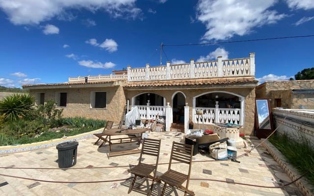 6 bedroom Finca/Country House for sale in Sax with pool - € 275,000 (Ref: 8967669)