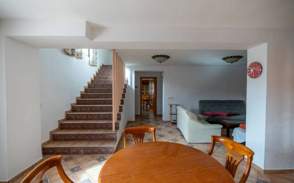 6 sovrum Villa till salu i Monovar / Monover med garage - 399 995 € (Ref: 8981707)