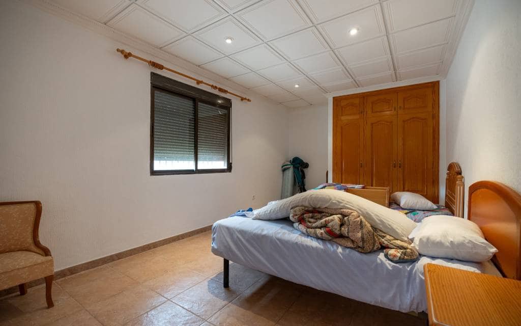 6 sovrum Villa till salu i Monovar / Monover med garage - 399 995 € (Ref: 8981707)