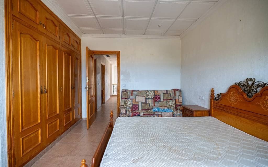 6 sovrum Villa till salu i Monovar / Monover med garage - 399 995 € (Ref: 8981707)