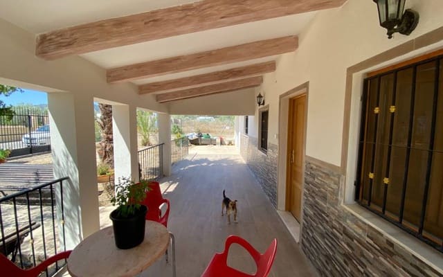 6 soverom Villa til salgs i Salinas med svømmebasseng garasje - € 249 995 (Ref: 9094435)