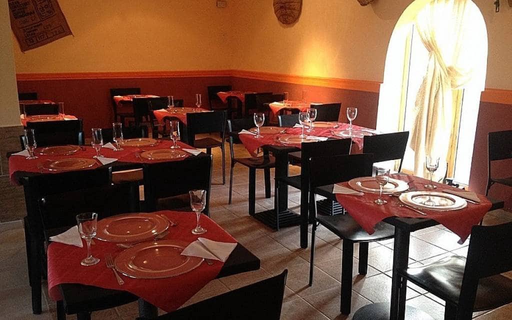 3 soverom Finca/Herregård til salgs i Pinoso med svømmebasseng garasje - € 349 995 (Ref: 9101059)