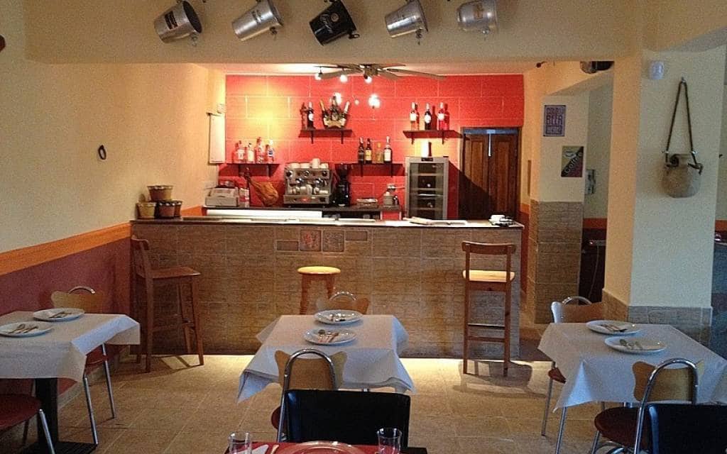 3 soverom Finca/Herregård til salgs i Pinoso med svømmebasseng garasje - € 349 995 (Ref: 9101059)