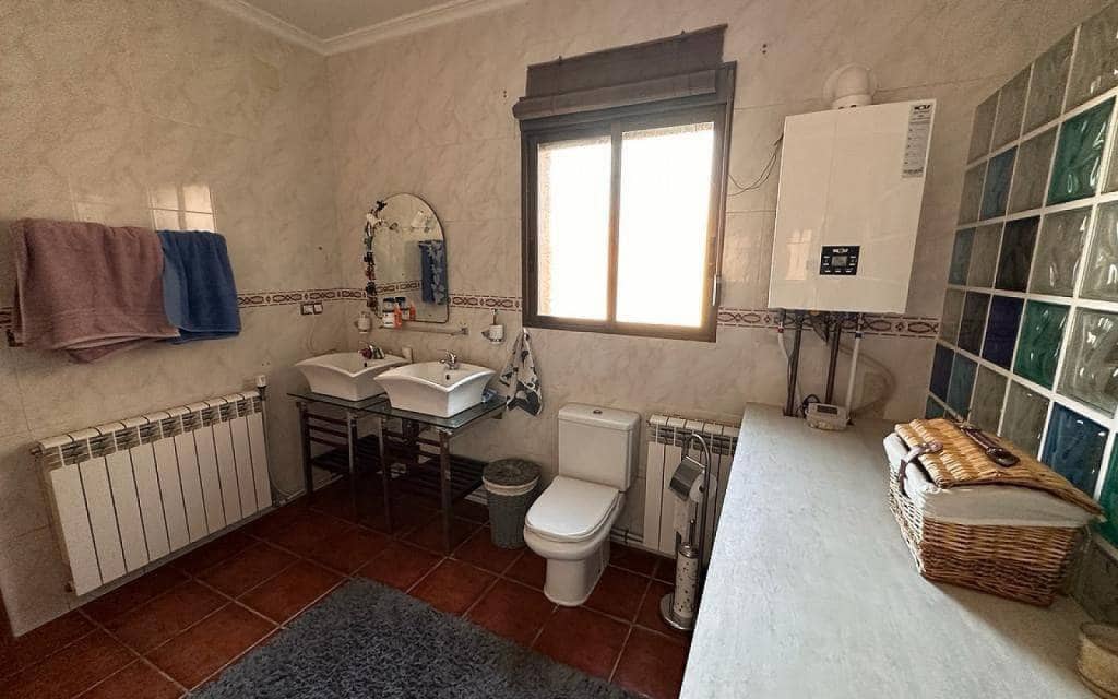 3 soverom Finca/Herregård til salgs i Pinoso med svømmebasseng garasje - € 349 995 (Ref: 9101059)